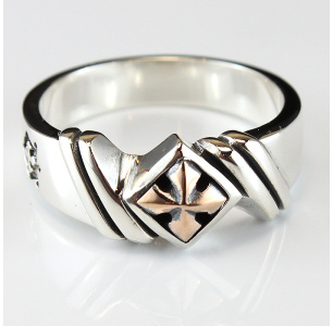 Golden Royal Silver Arrow Cross (Cross Barbee) Ring